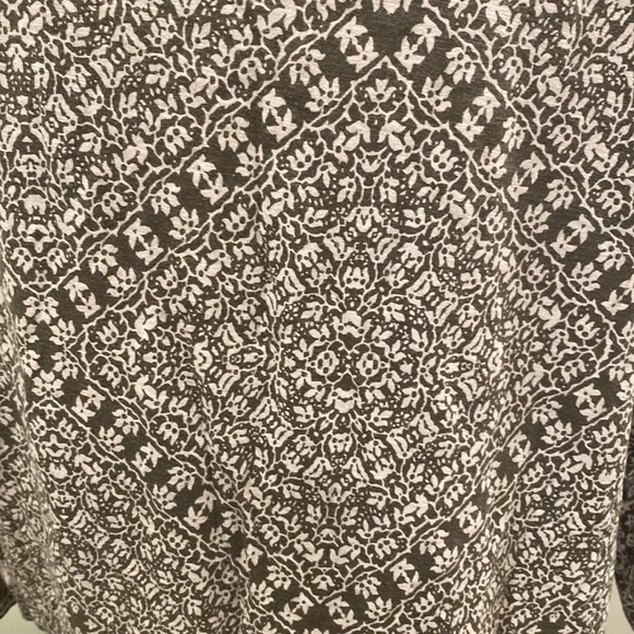Lucky Brand Army Green and Ivory Boho Paisley Print Tunic with 3/4 Sleeves - Picture 3 of 7